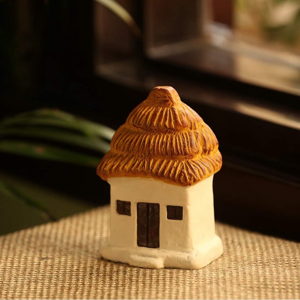 Mini Hut Handmade Living Room & Wall Decorative Terracotta Showpiece Earthenware